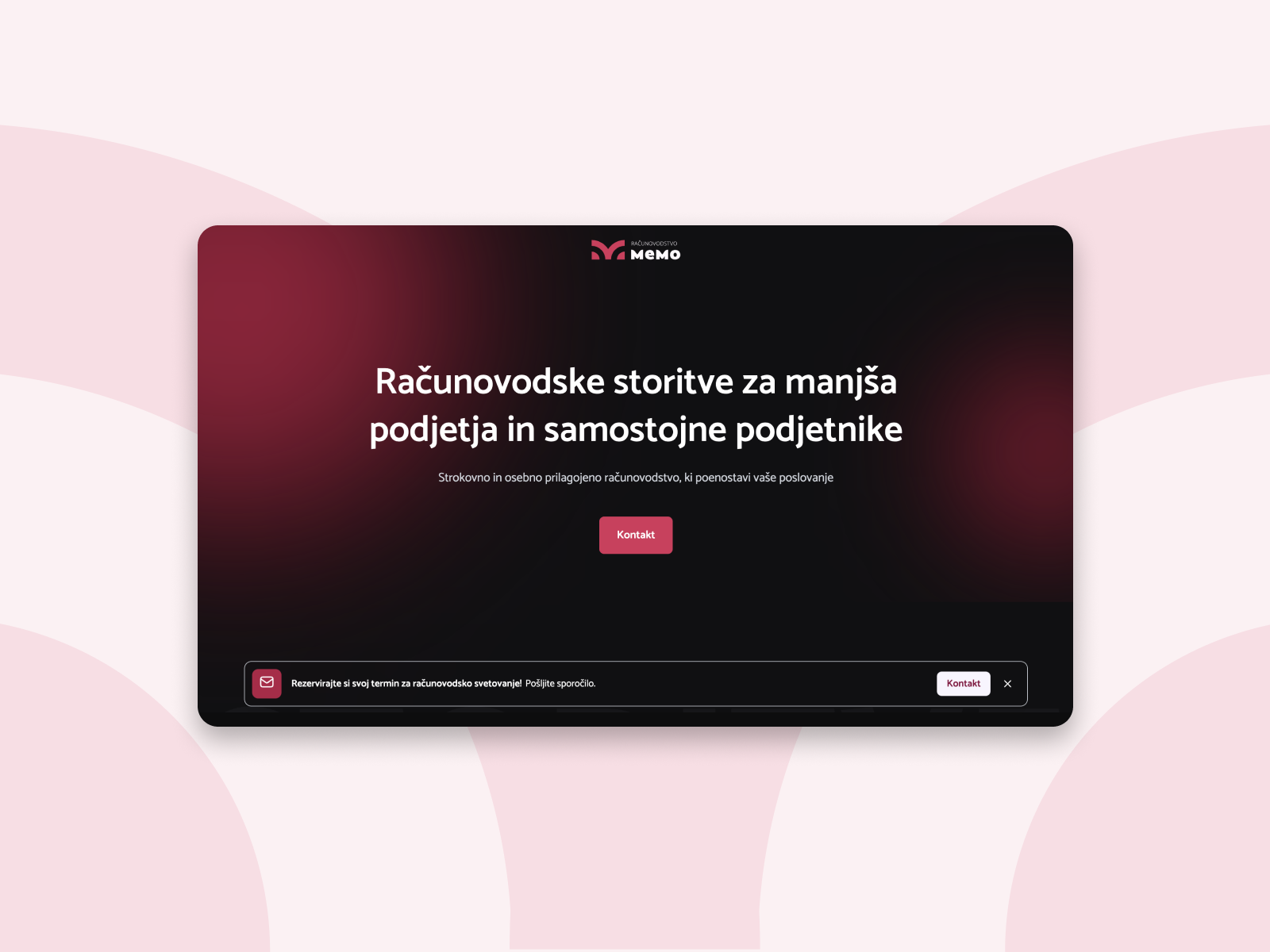 Odzivna spletna stran Računovodstvo MeMo prikazana na različnih napravah